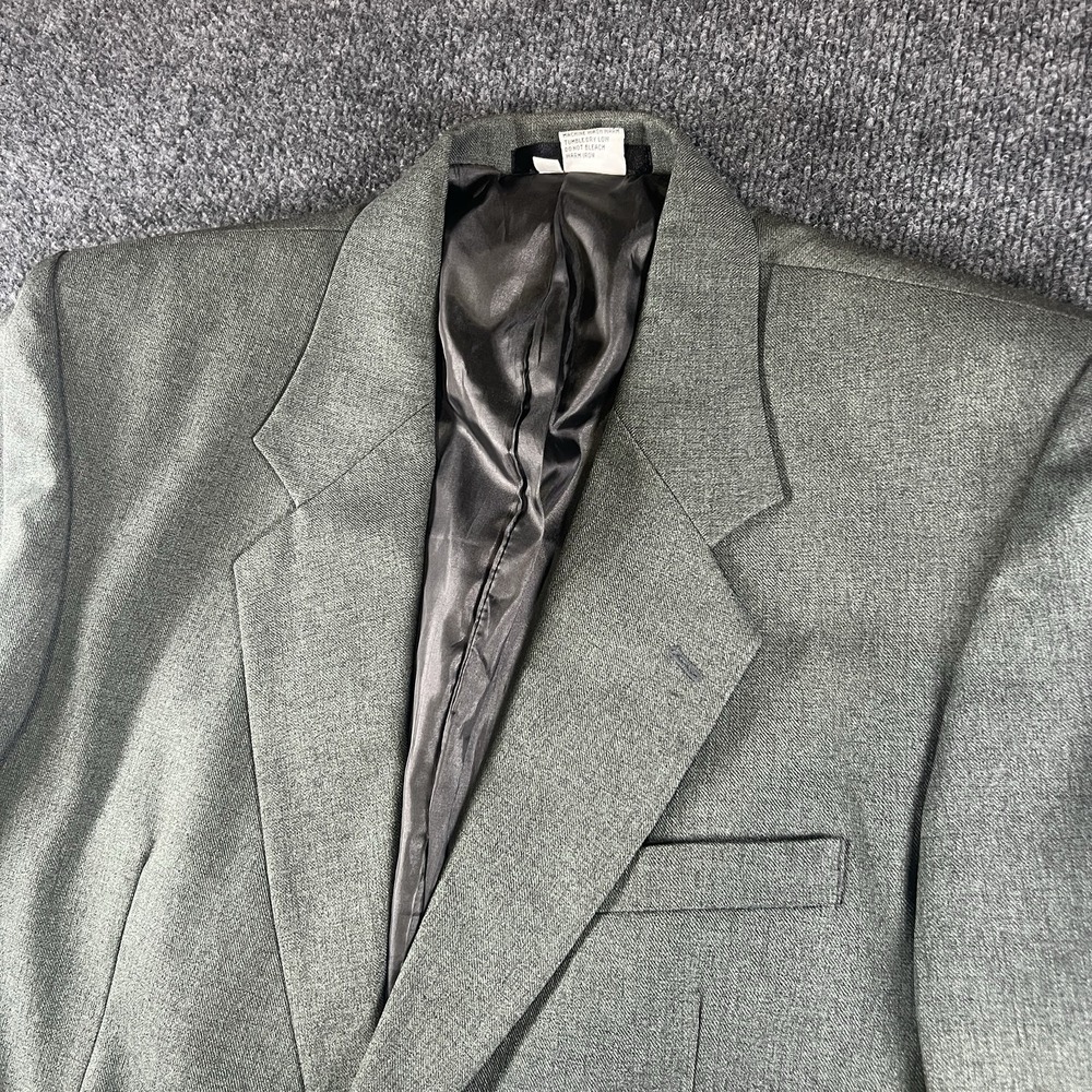 Wayne Men's Fashion Blazer Gray Two Button Sport‎ Coat Size L Polyester Rayon